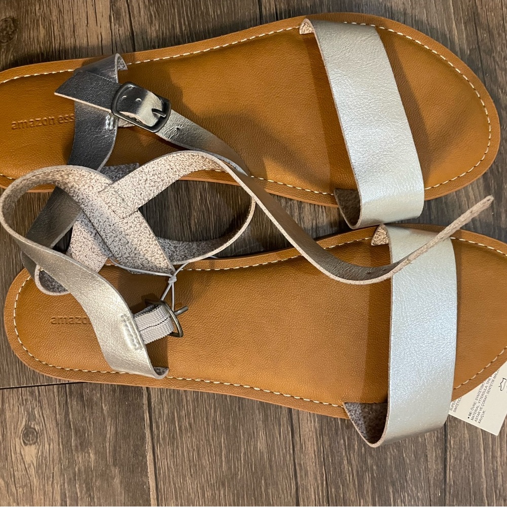 NWT Amazon Silver Sandals